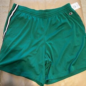 Champion Authentic Men’s unisex athletic shorts with pockets color green NWT